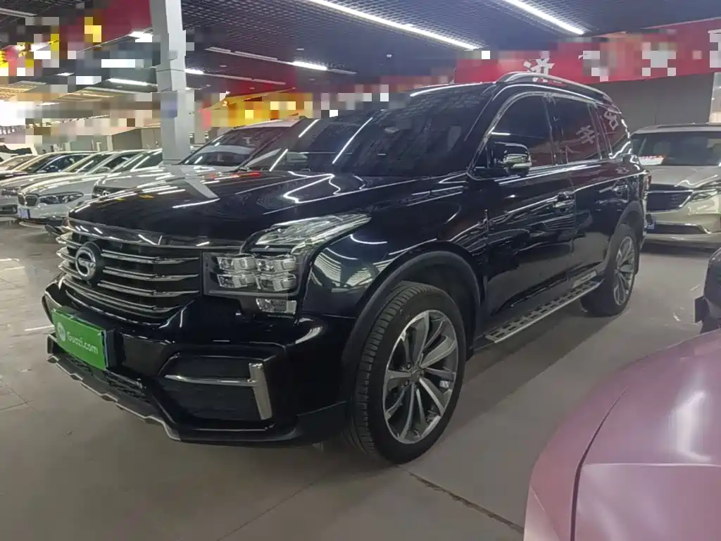 Фото 2 - GAC Trumpchi GS8
