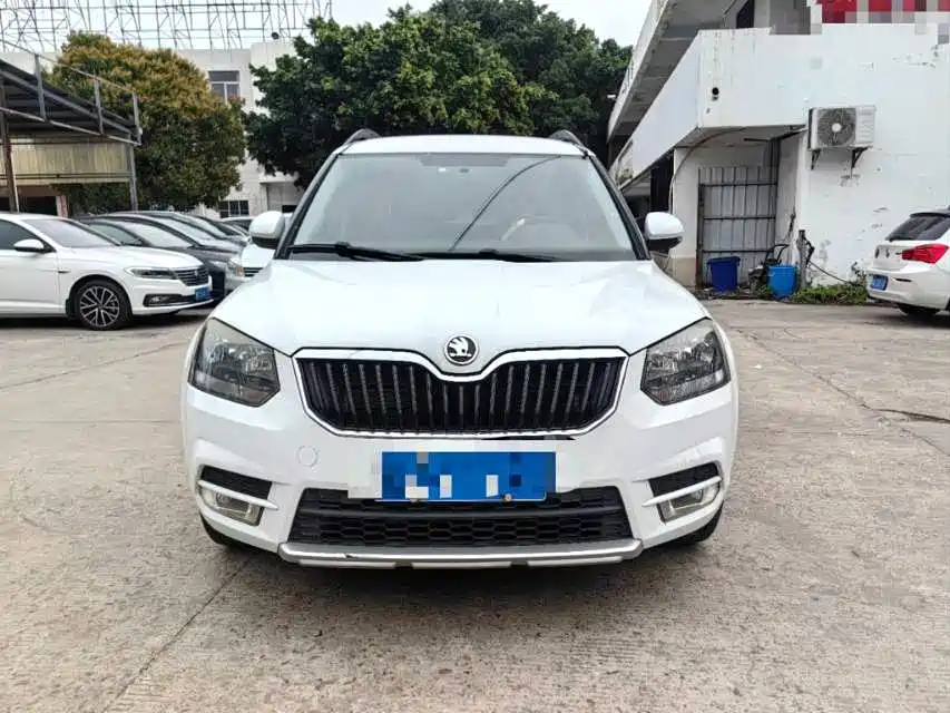 Škoda Yeti 2014 1.4TSI DSG Color Edition фото 2