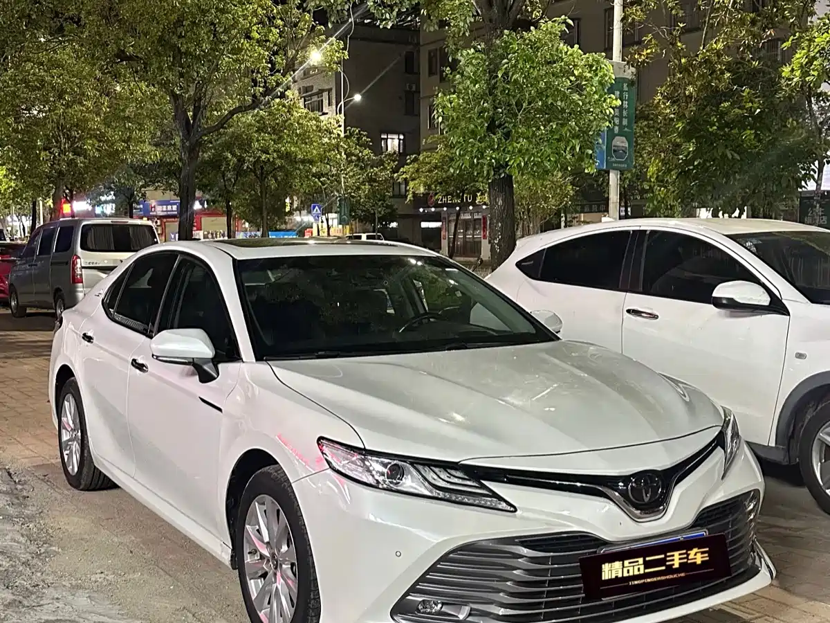 Toyota Camry 2019 2.0G Luxury (China V)