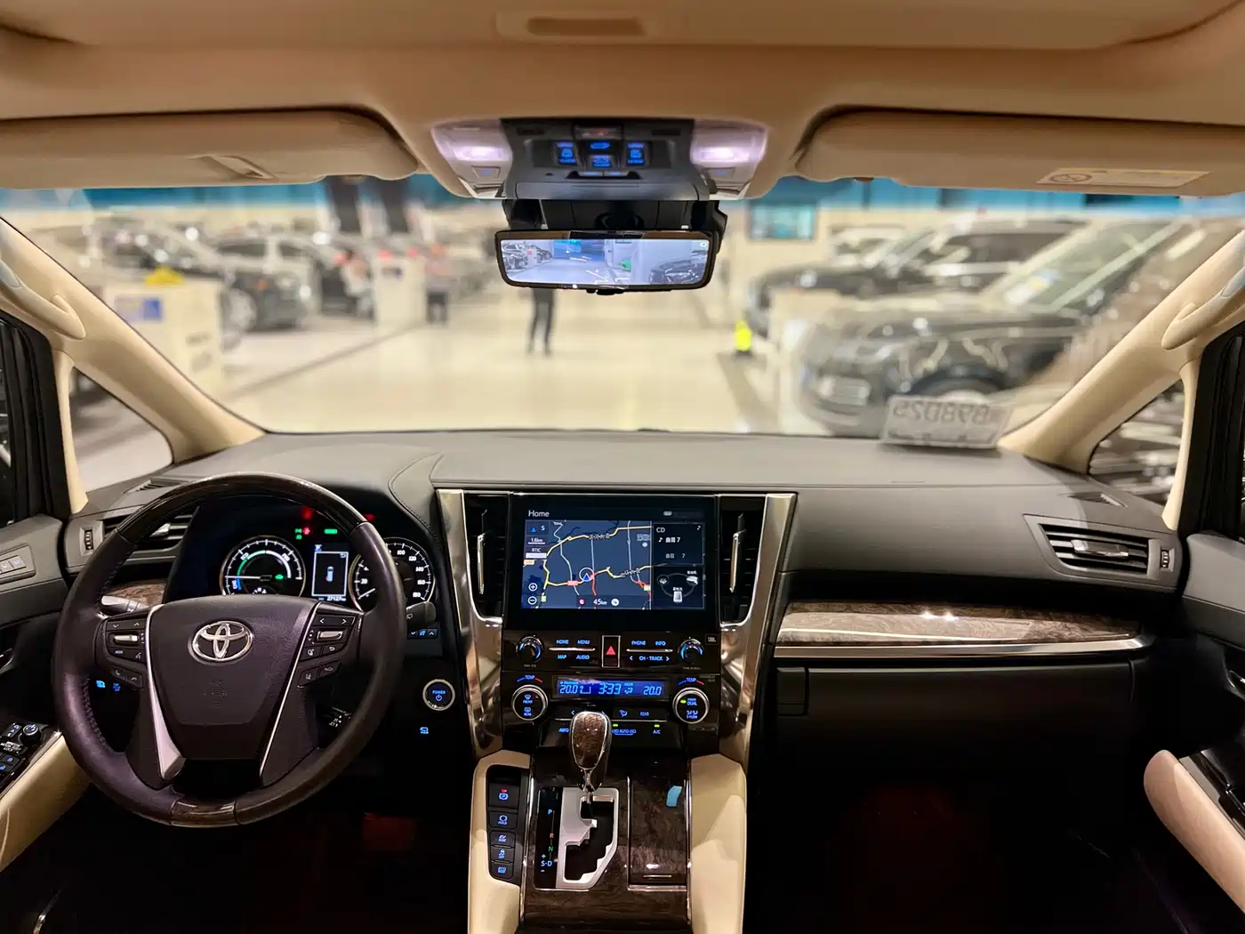 Toyota Alphard 2021 Hybrid 2.5L Premium фото 9