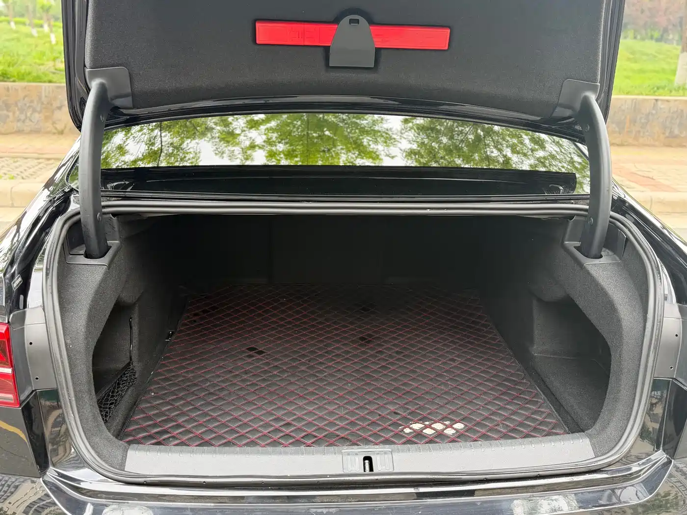 Volkswagen Phideon 2021 380TSI Luxury Edition фото 14