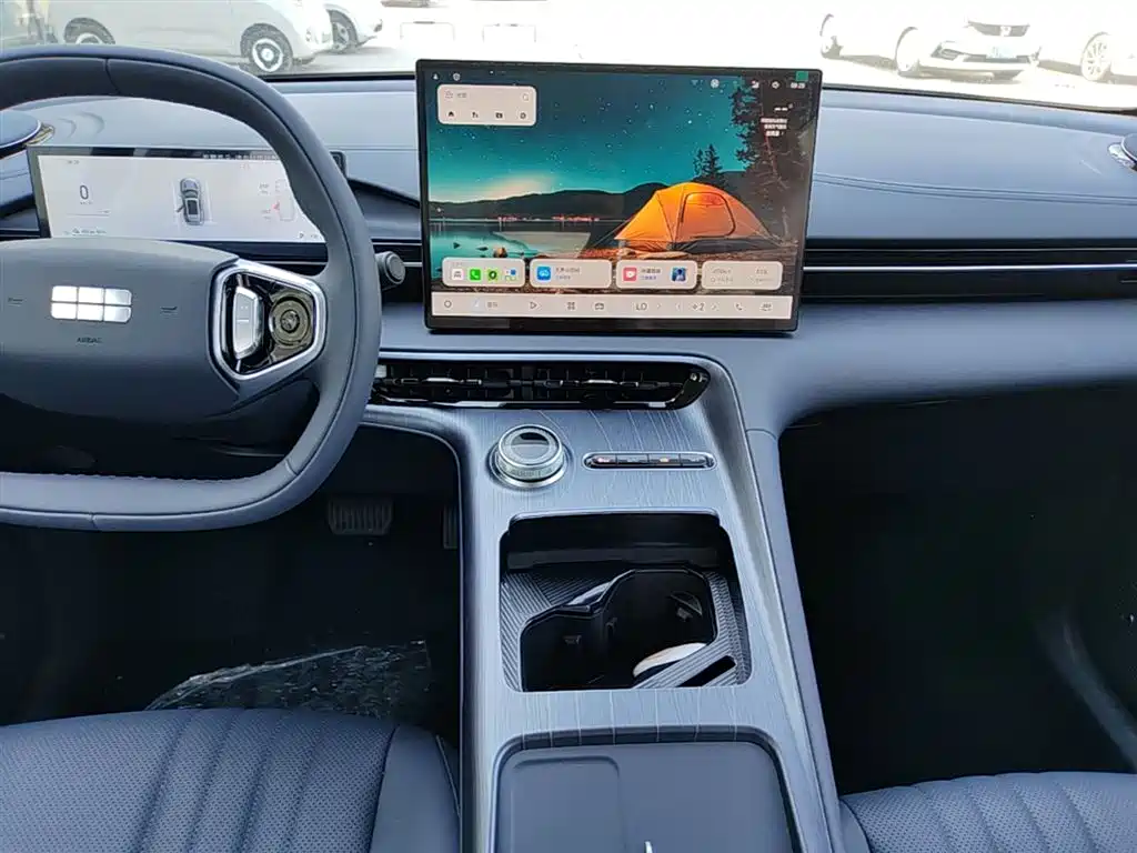 Geely Galaxy Galaxy E5 2026 530km Voyager Edition фото 13
