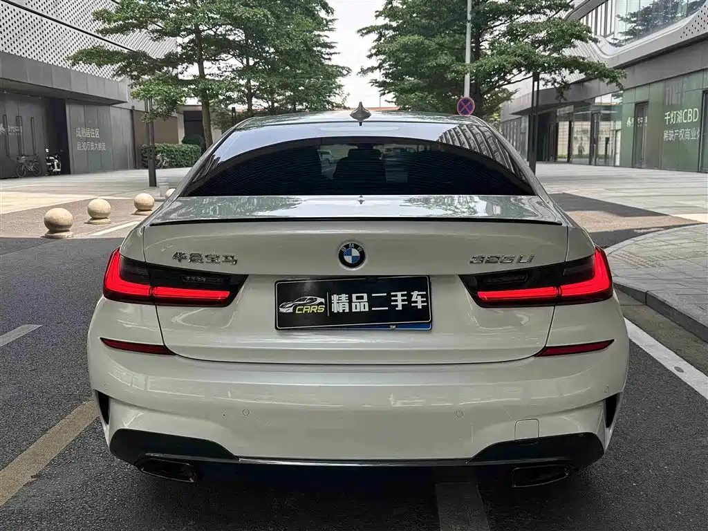 BMW 3 Series 2021 325Li M Sport Night Edition фото 8