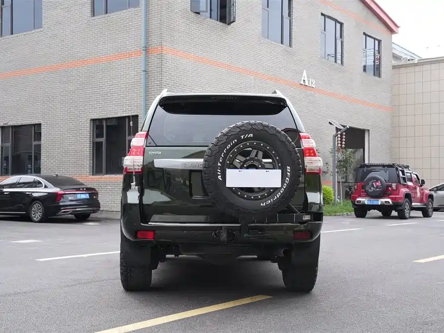 Toyota Prado 2016 3.5L Auto TX-L фото 36