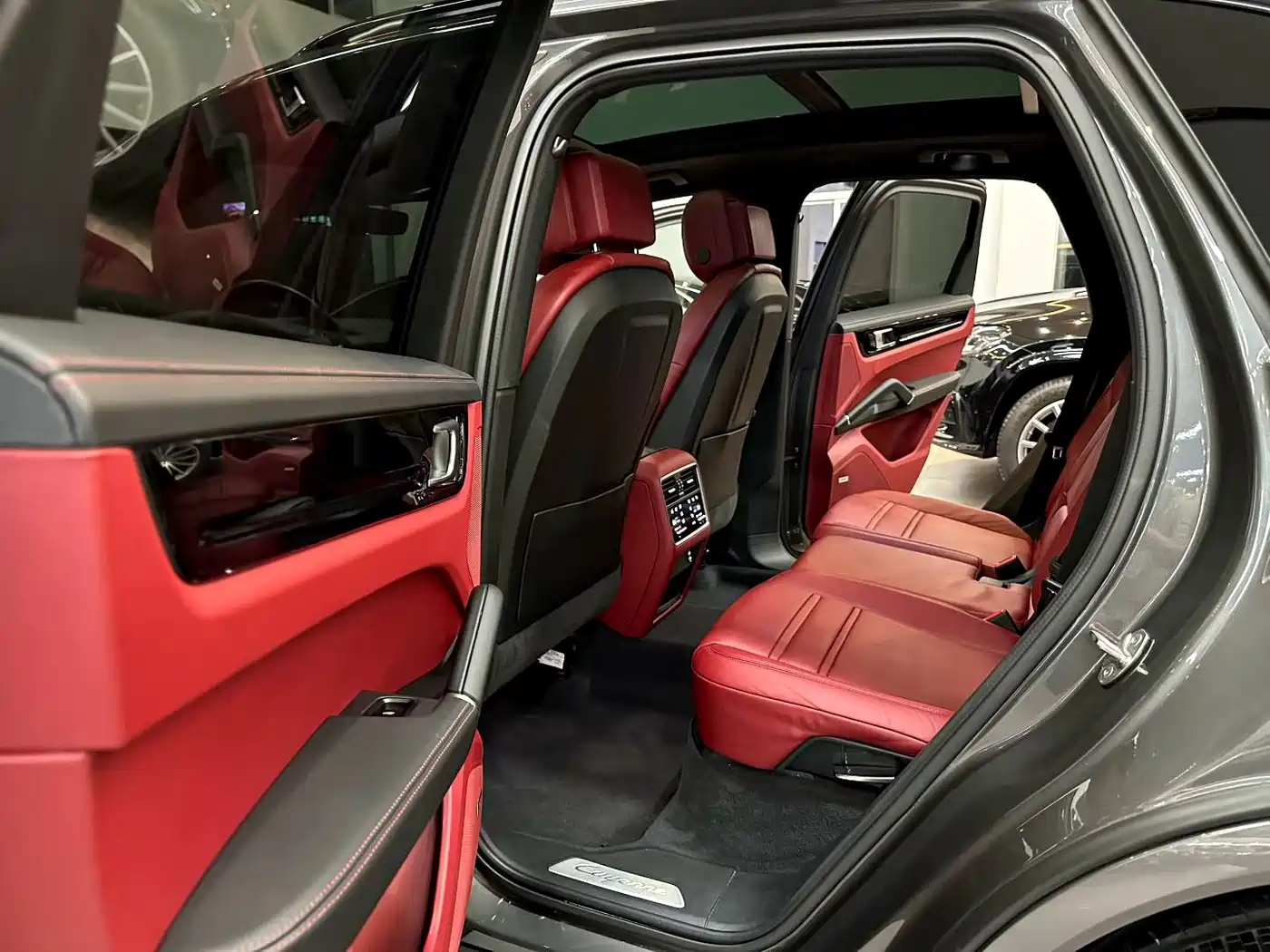 Porsche Cayenne 2019 Cayenne 3.0T фото 8