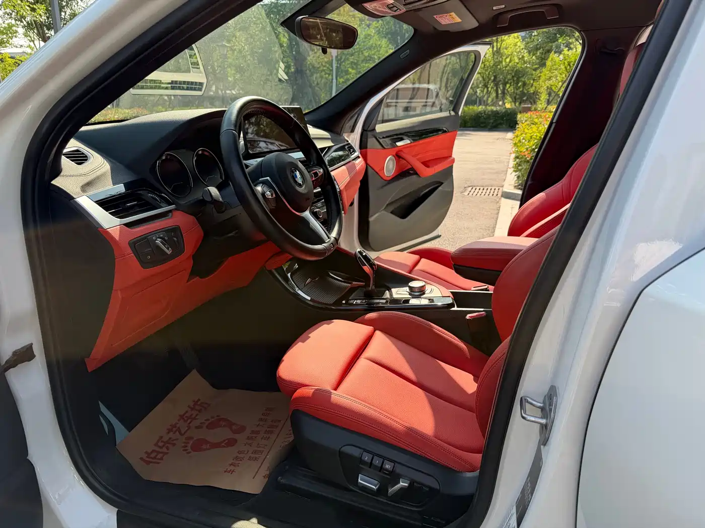 BMW X2 2021 sDrive25i Leading M Sport Package фото 14