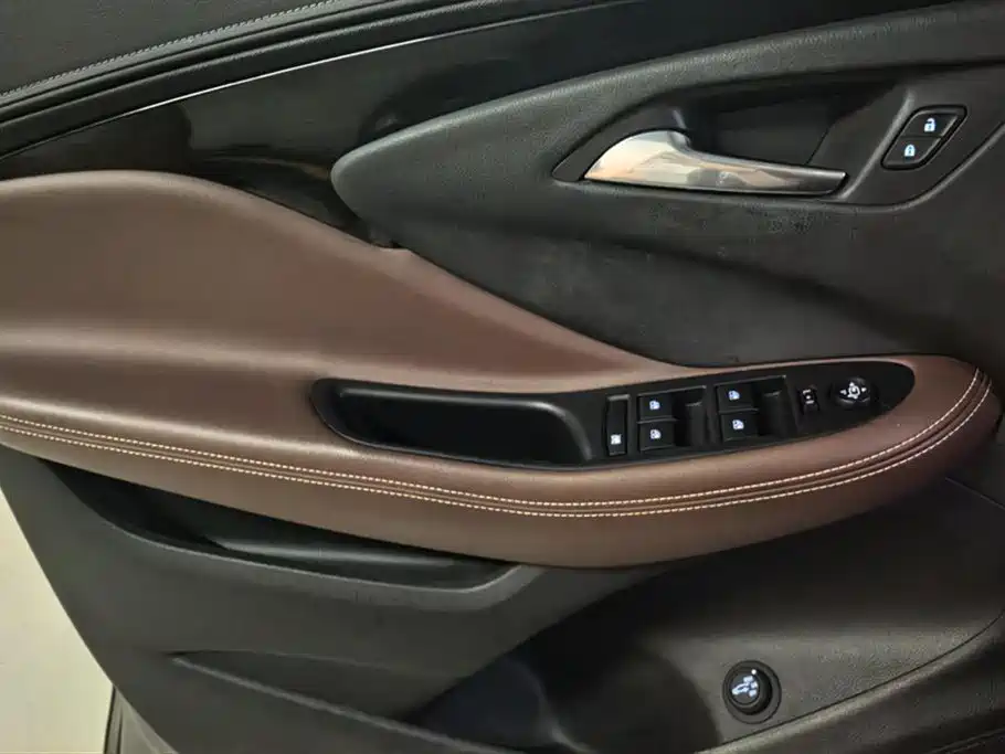 Buick Envision Plus 2018 28T 4WD Elite фото 7