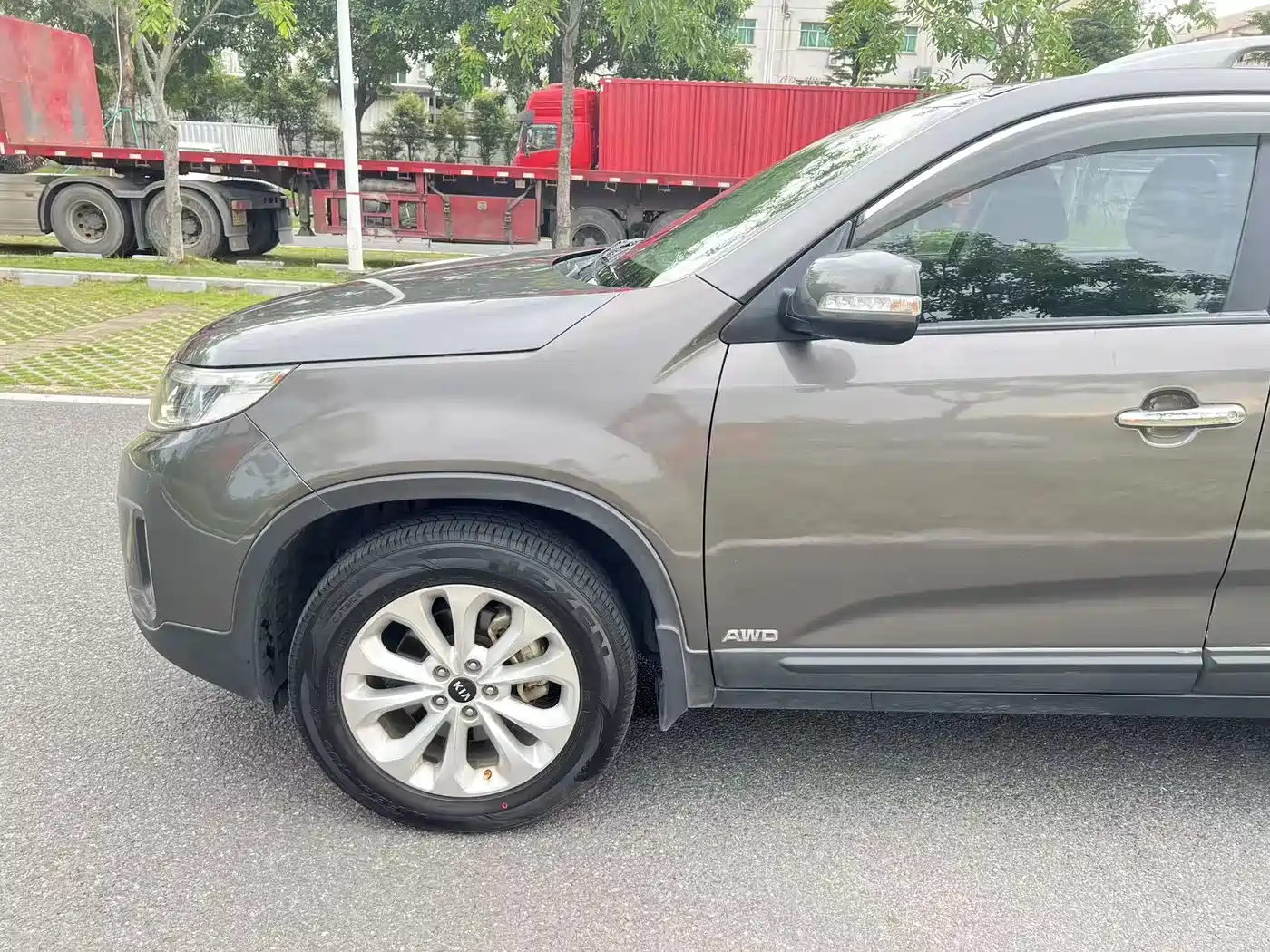Kia Sorento 2012 2.4L Gasoline Luxury Edition фото 7