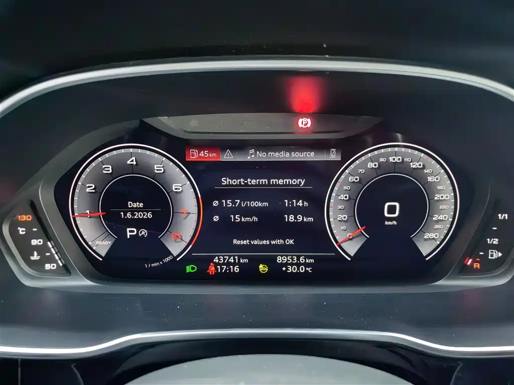 Audi Q3 2022 35 TFSI Fashion Dynamic фото 11