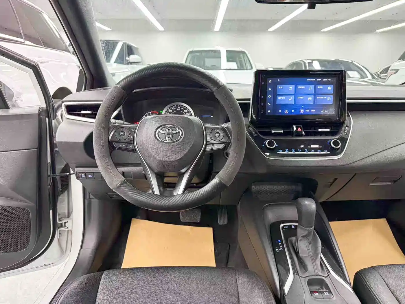 Toyota Levin 2022 185T CVT Luxury Edition фото 16