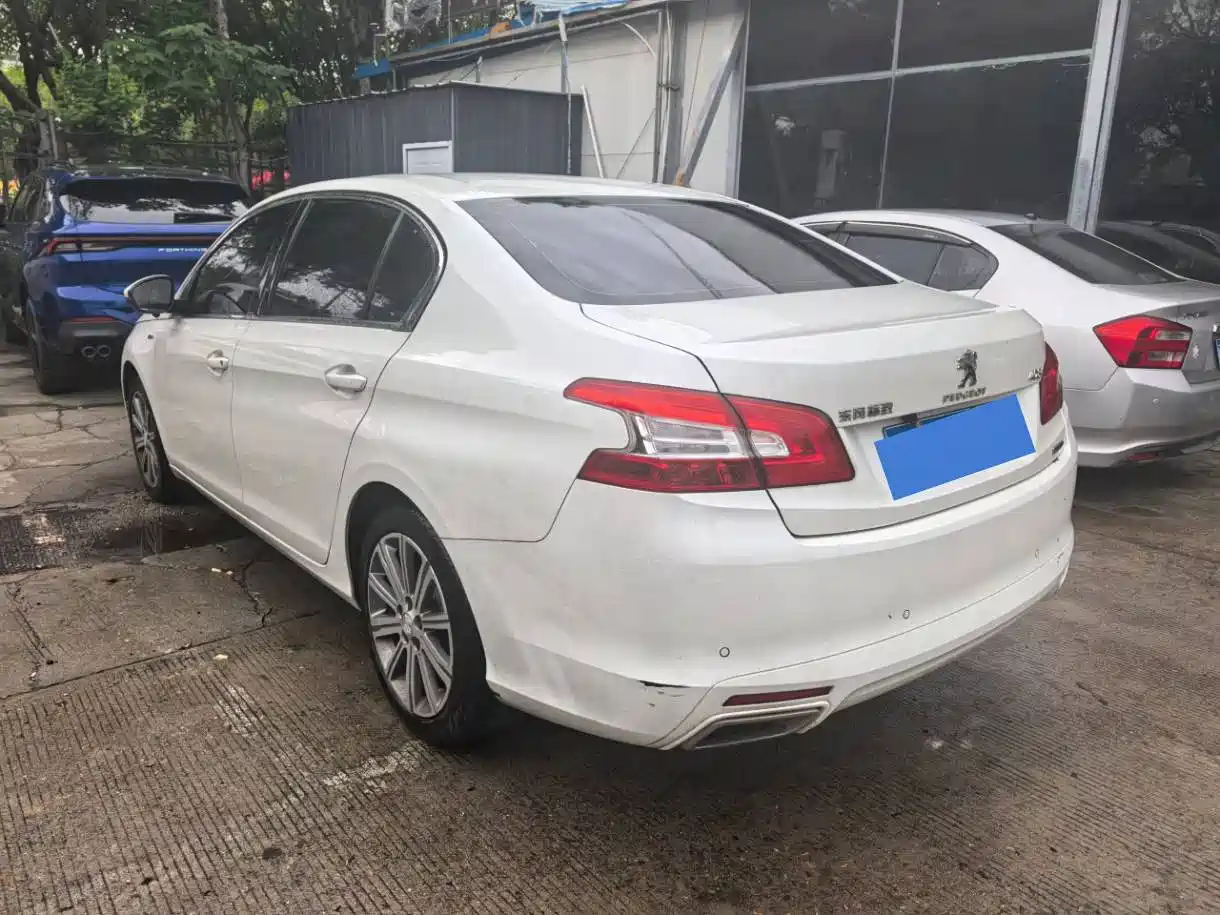 Peugeot 408 2018 350THP Automatic Luxury Edition фото 4