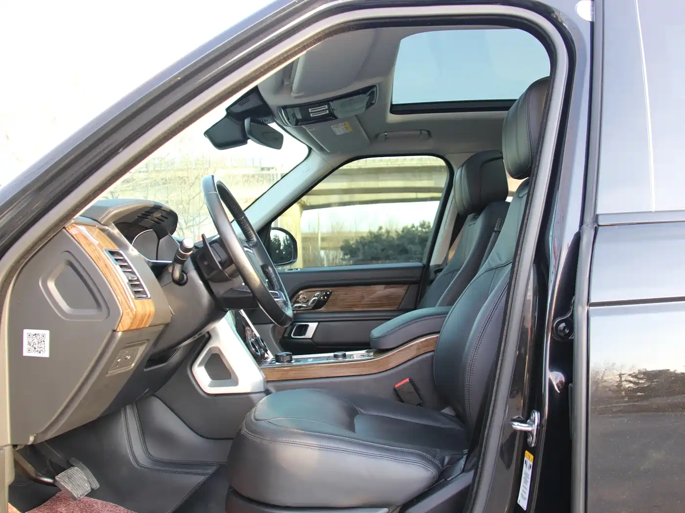 Land Rover Range Rover 2019 3.0 SC V6 Heritage Extended Edition фото 12