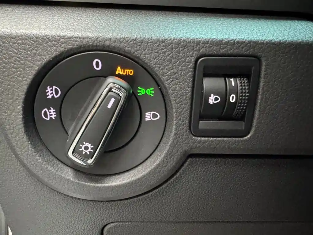 Volkswagen T-Cross 2022 280TSI DSG Luxury Edition фото 12