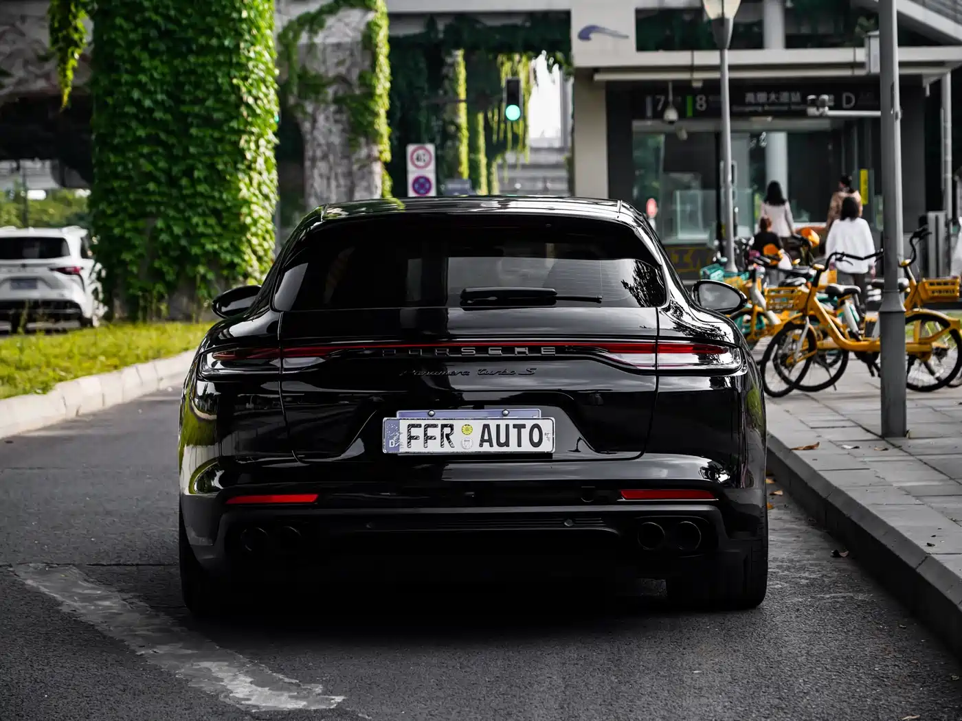 Porsche Panamera 2019 Panamera 4 Sport Turismo 2.9T фото 28