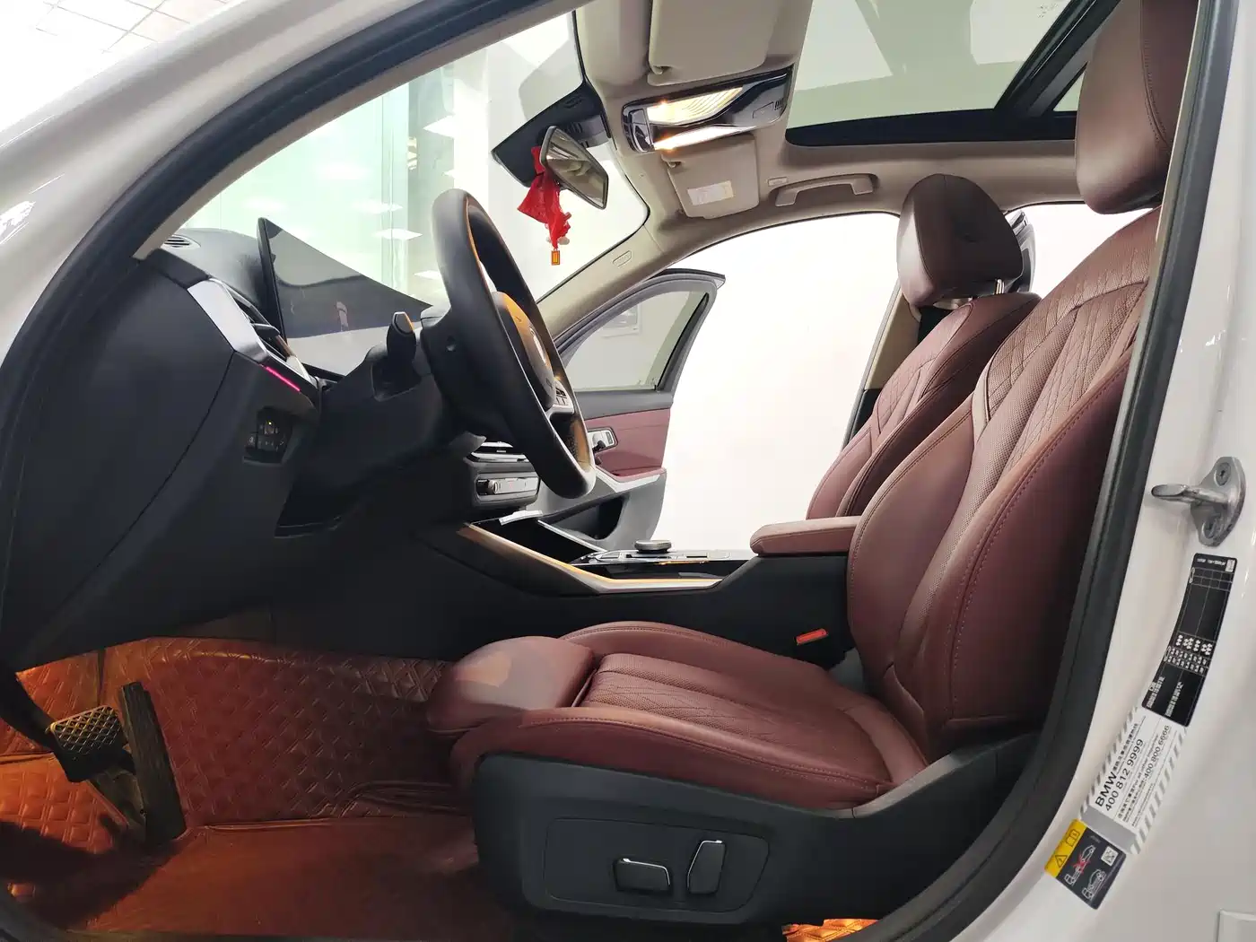BMW i3 2024 eDrive 35 L фото 10