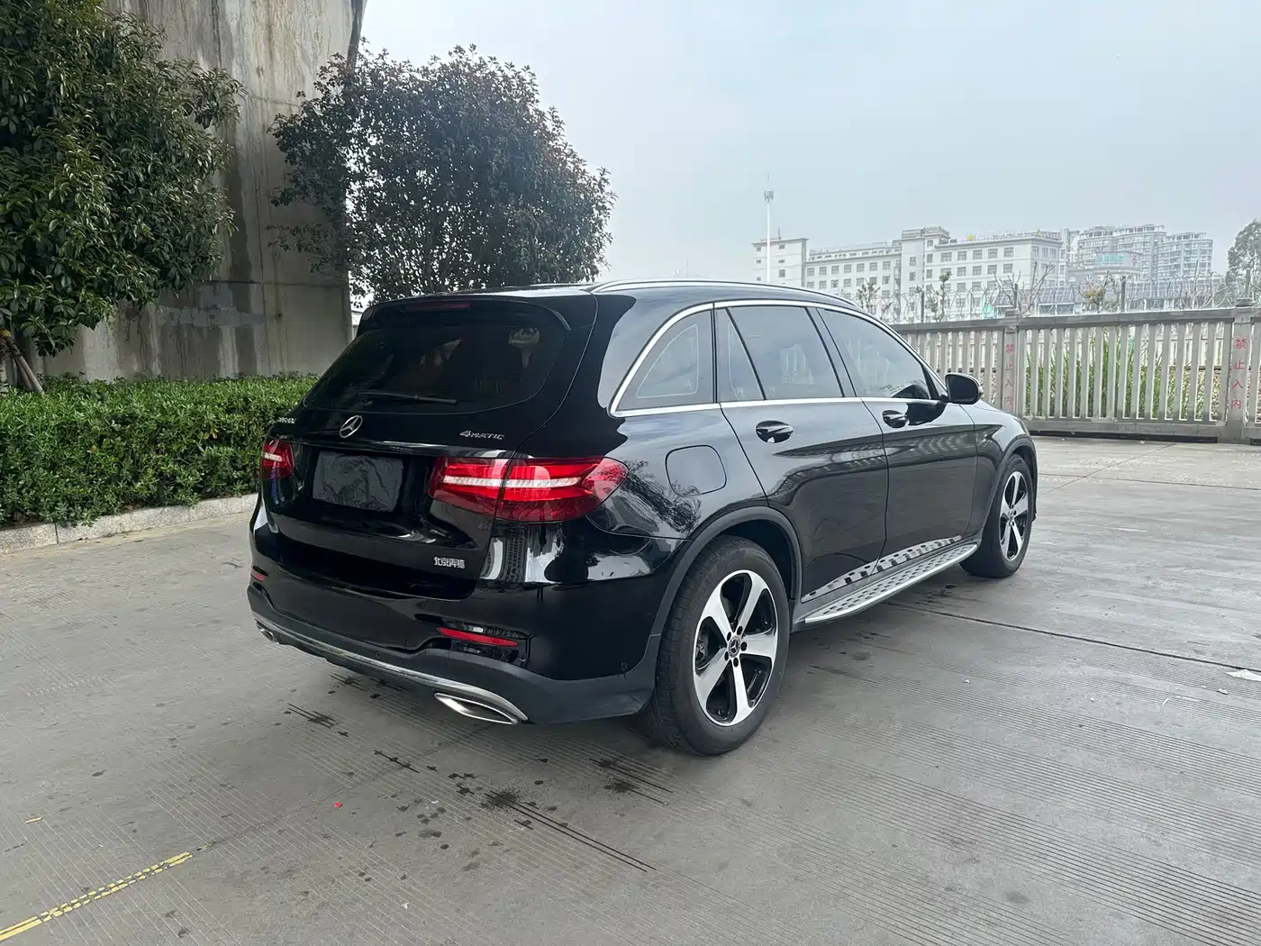 Mercedes-Benz GLC 2018 GLC 260 4MATIC Luxury фото 9
