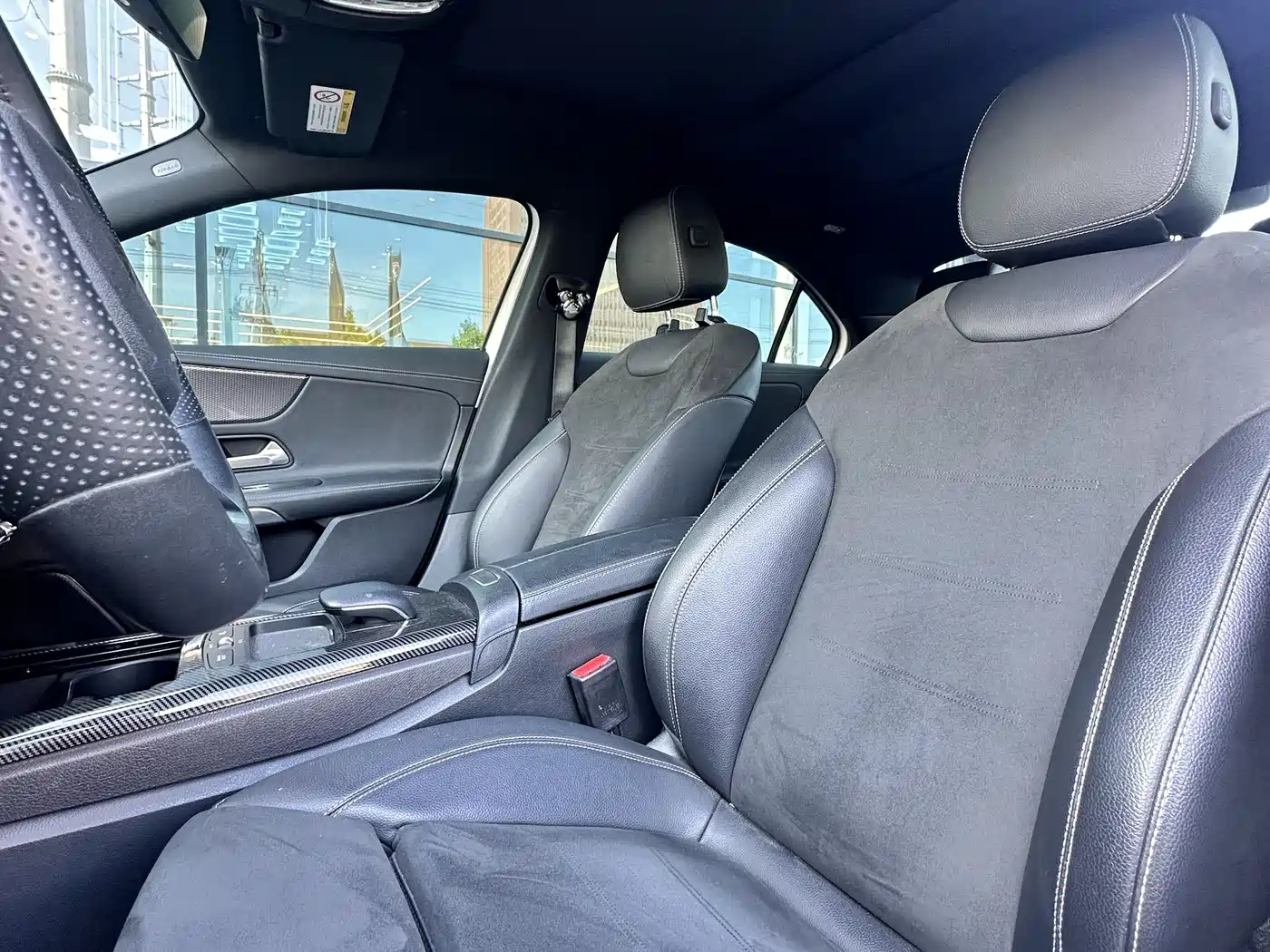 Mercedes-Benz A-Class 2019 A 180 L Sport Sedan фото 16