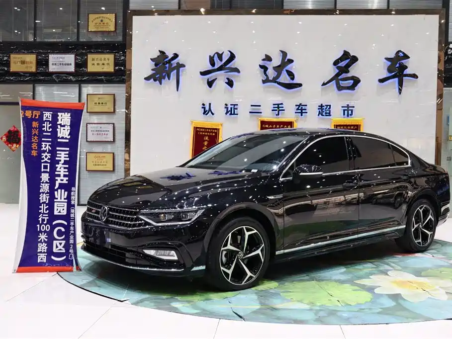Volkswagen Magotan 2023 Model 2 Million Commemorative Edition 330TSI DSG Luxury