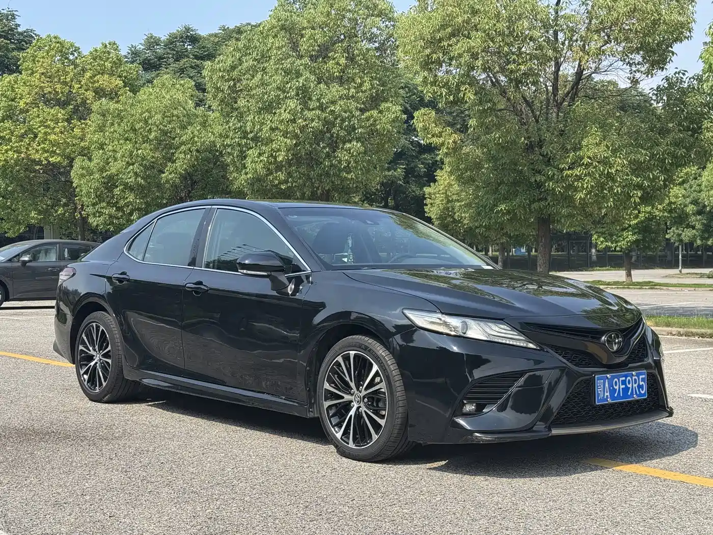 Toyota Camry 2018 2.0S Sport Edition фото 3