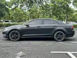 صورة 2 - Volkswagen Lamando