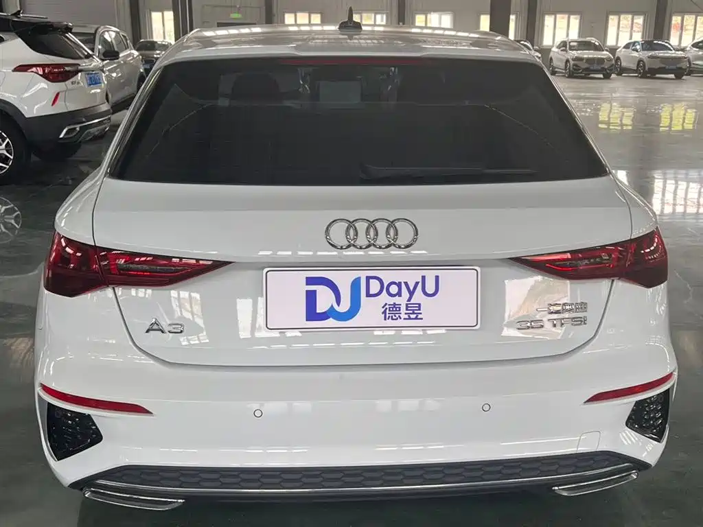 Audi A3 2023 Facelift Sportback 35 TFSI Progressive Sport фото 5