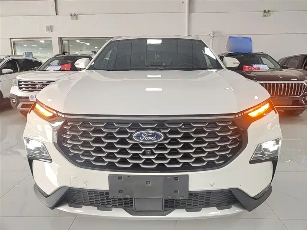 FORD LING RUI