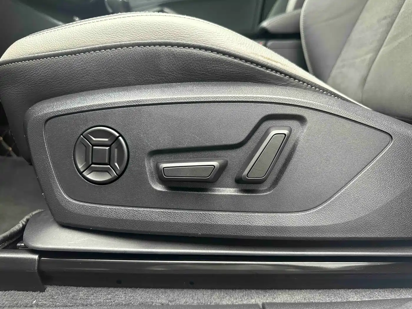 Audi Q3 2022 35 TFSI Progressive Dynamic фото 10