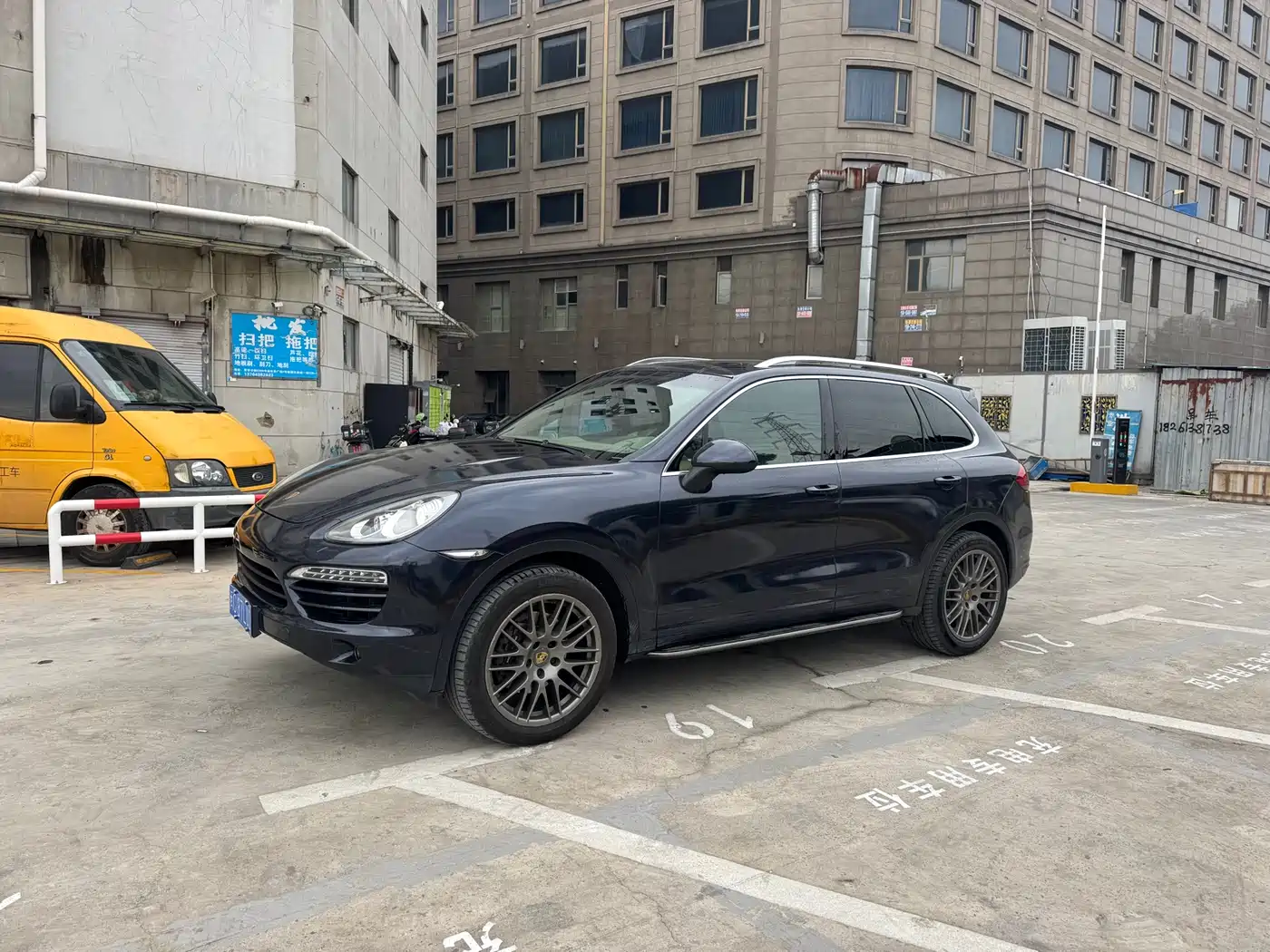 Porsche Cayenne 2011 Cayenne 3.0T фото 4