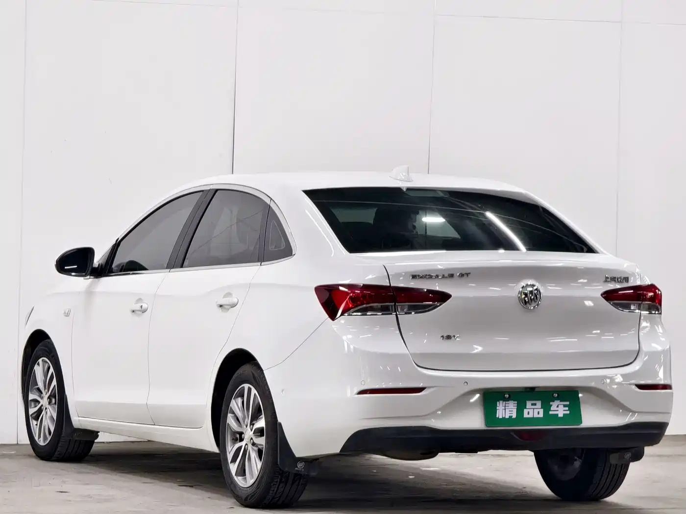 Buick Excelle 2019 18T Auto Connected Elite China VI фото 6