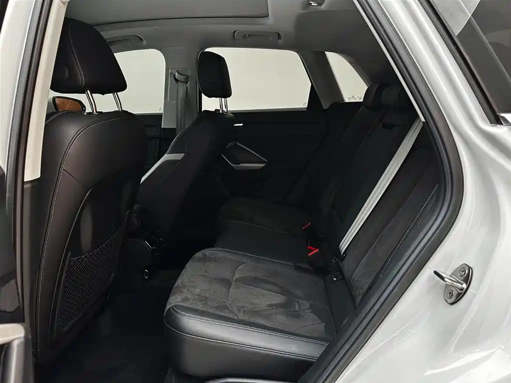 Audi Q3 2022 35 TFSI Fashion Dynamic фото 22