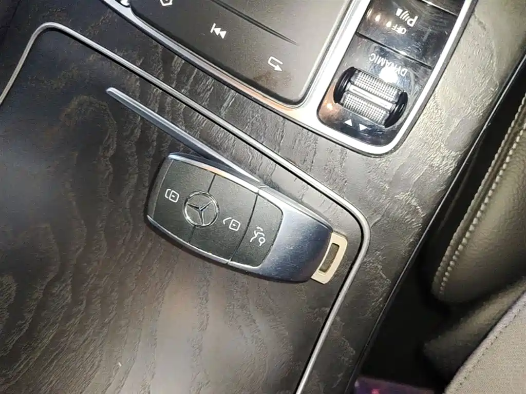 Mercedes-Benz C-Class 2021 C 200 L Fashion Sport Edition фото 9