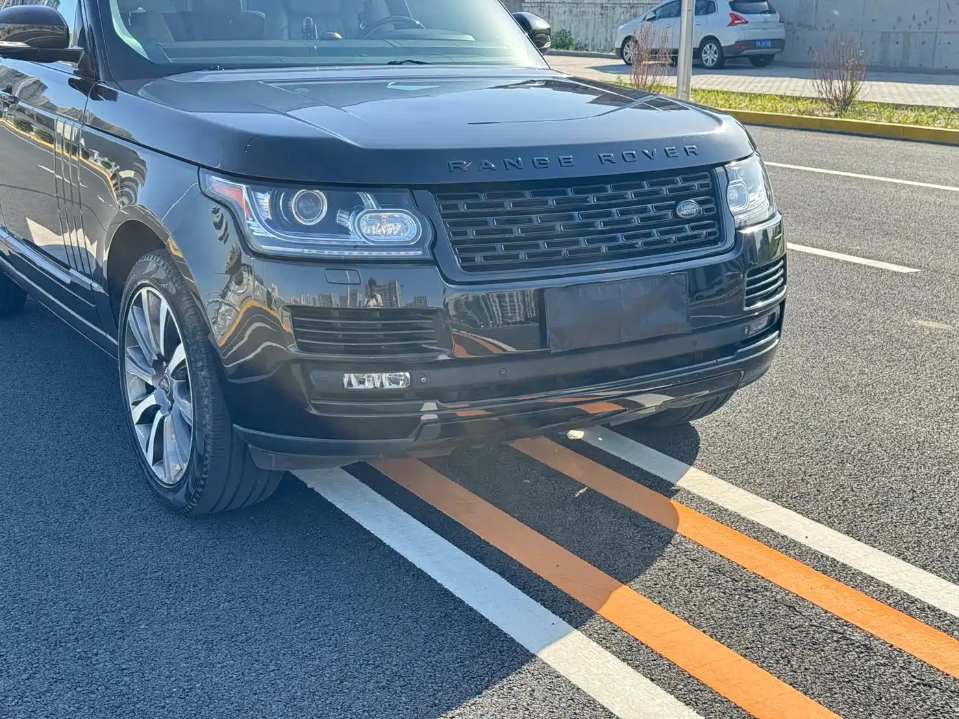 Land Rover Range Rover 2014 3.0 SC V6 Vogue фото 3