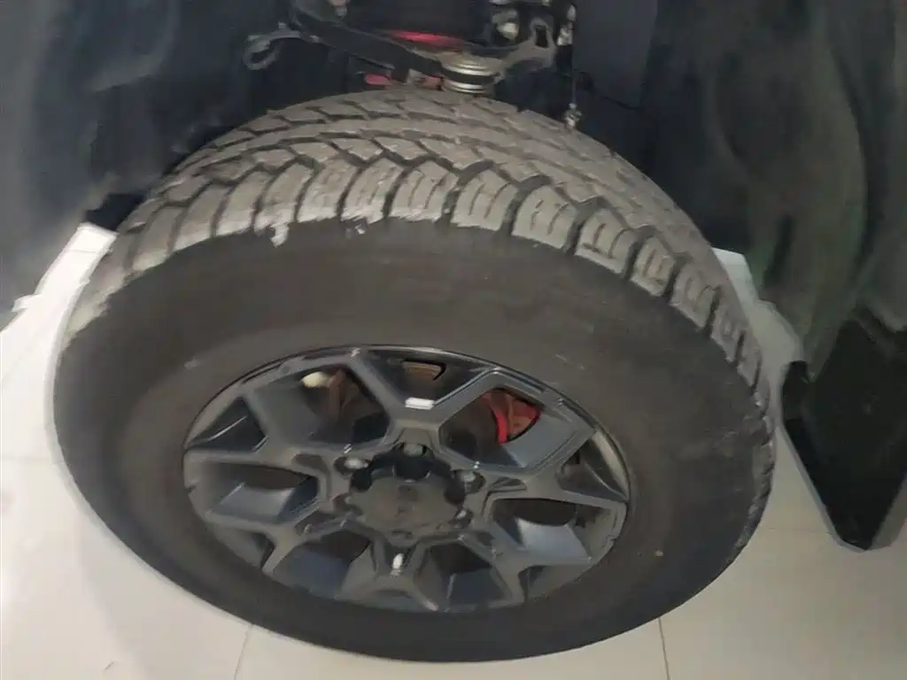 BAIC ORV Beijing Offroad BJ40 2024 2.0D Blade Hero Glory Edition фото 23