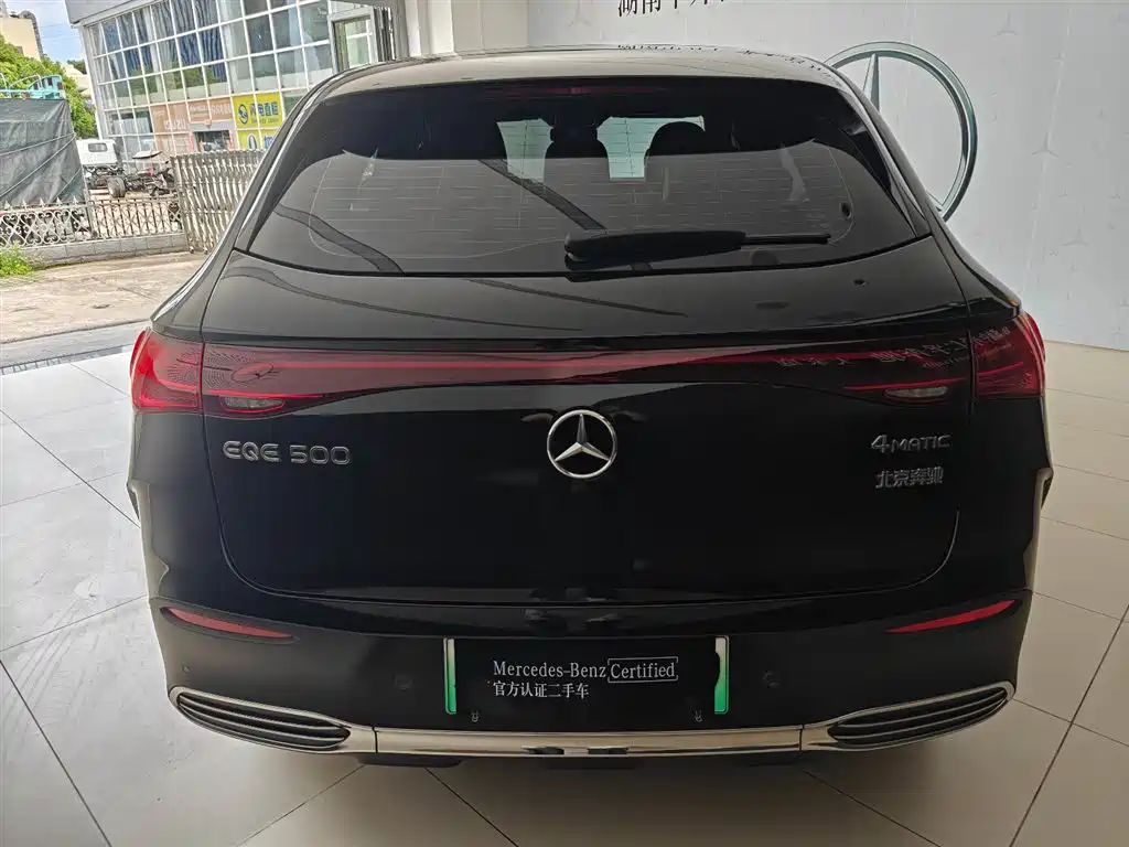 Mercedes-Benz EQE SUV 2024 500 4MATIC Luxury Edition фото 5