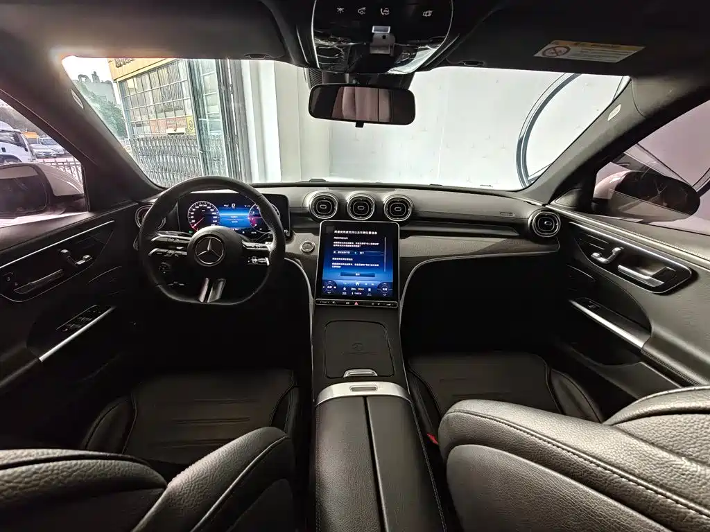 Mercedes-Benz C-Class 2024 C 260 L Sport фото 11