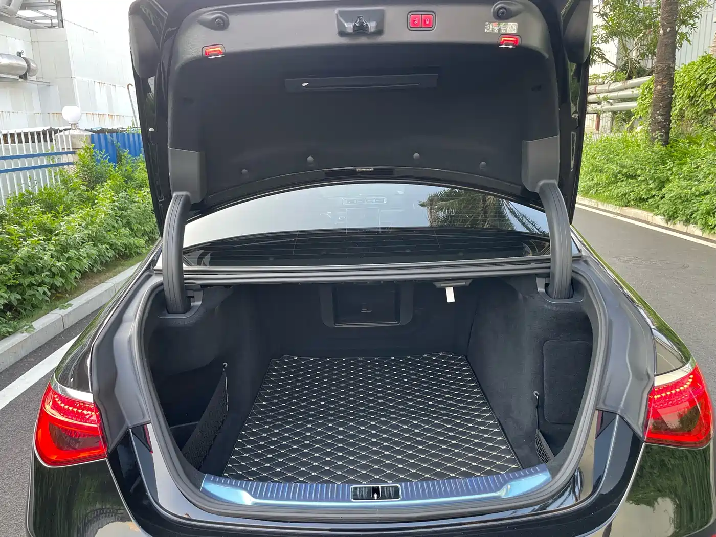 Mercedes-Benz S-Class 2023 Facelift S 400 L Business фото 20