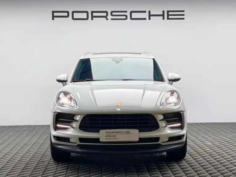 Porsche Macan 2018 Macan 2.0T фото 2
