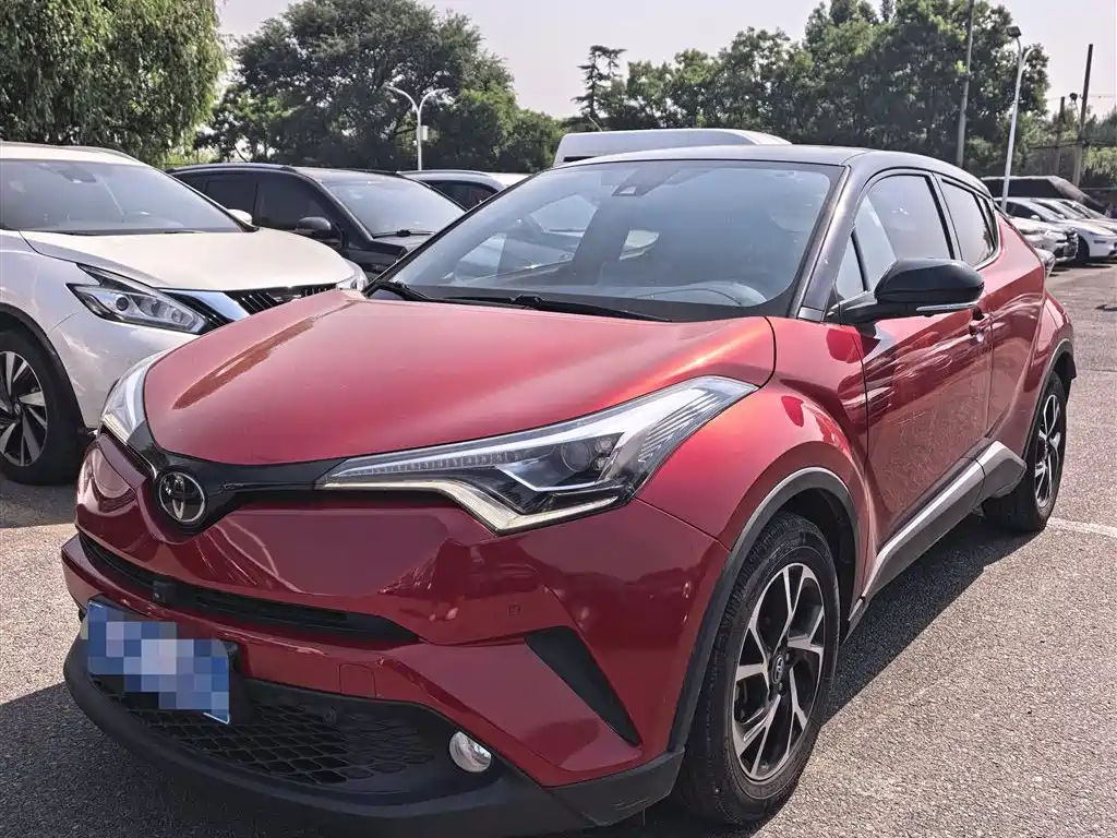 Toyota C-HR 2020 Model 2.0L Luxury
