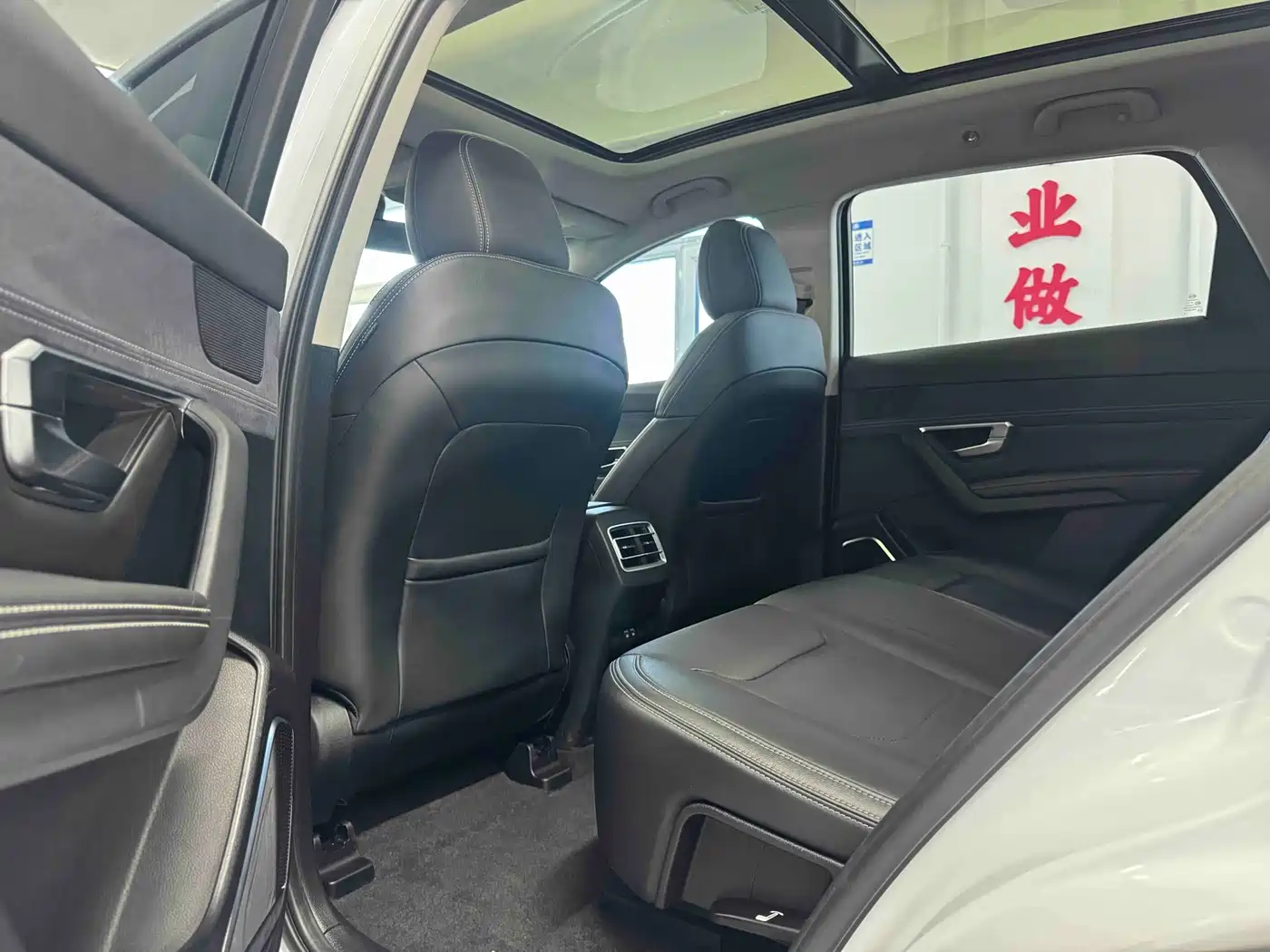 BYD Song Pro New Energy 2019 DM 1.5T 4WD Performance Luxury фото 4