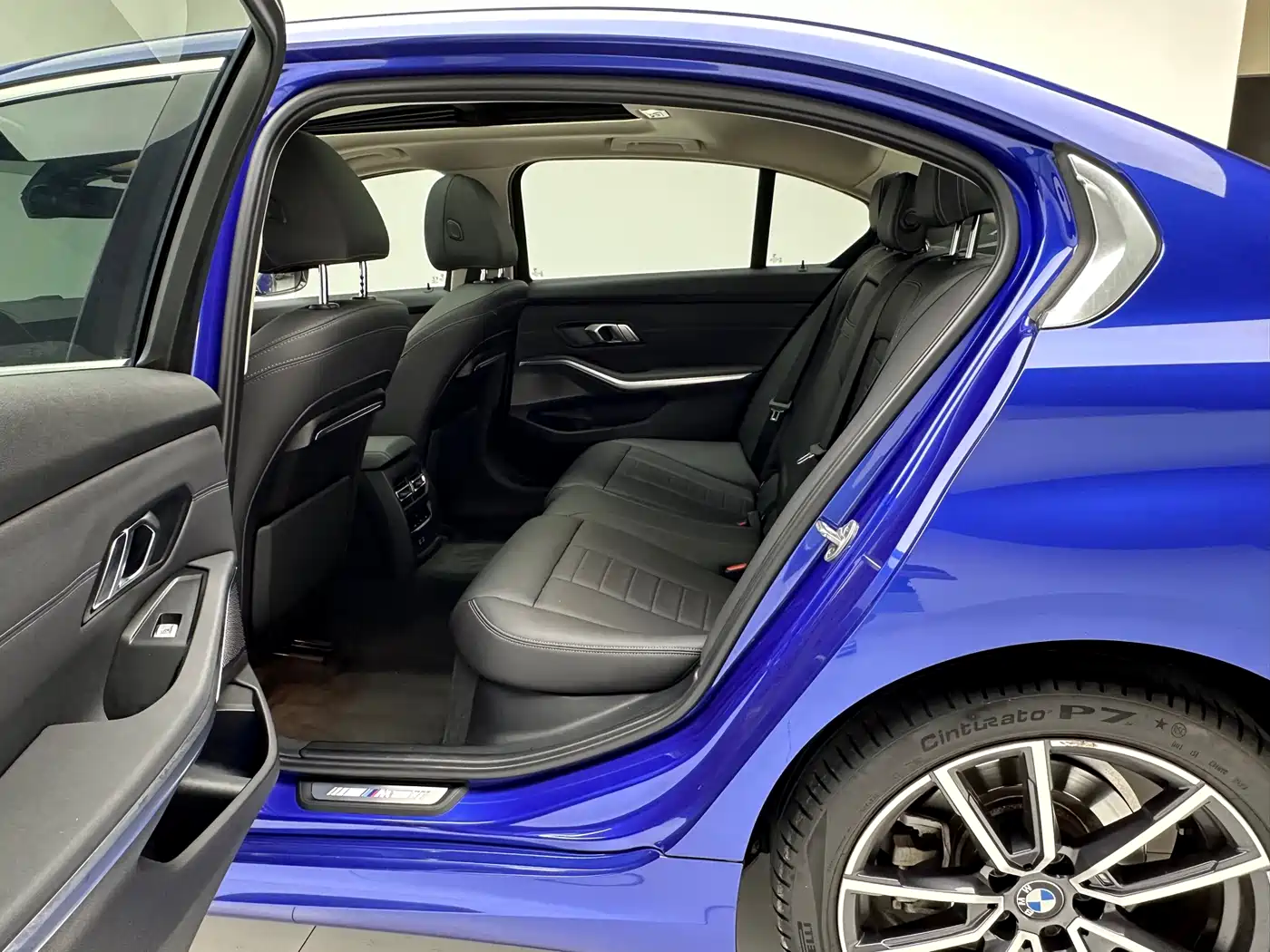 BMW 3 Series 2021 325Li M Sport Package фото 8