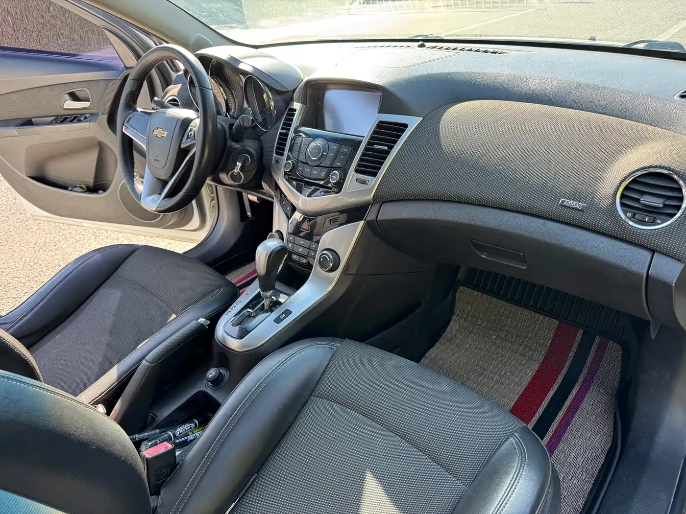 Chevrolet Cruze 2013 Hatchback 1.6T Automatic Flagship фото 11