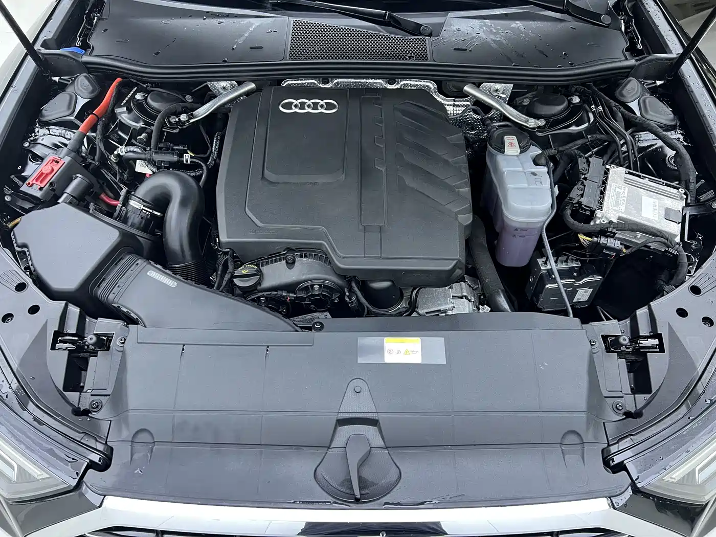 Audi A6L 2023 40 TFSI Luxury Dynamic фото 15