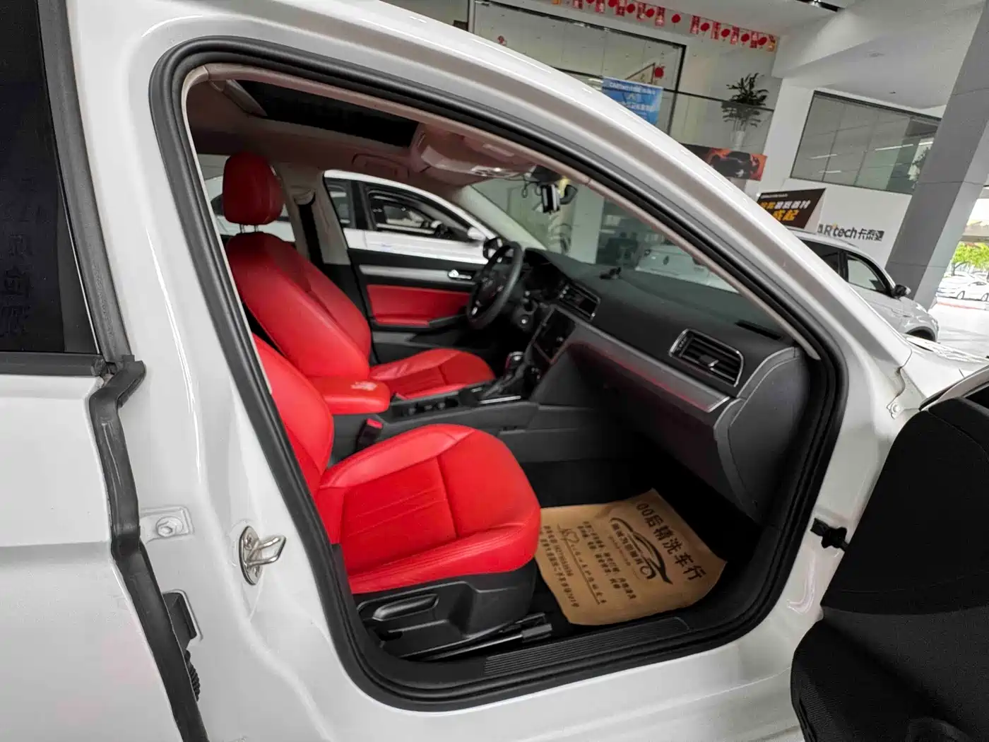 Volkswagen Lamando 2019 230TSI DSG Fashion Edition China VI фото 7