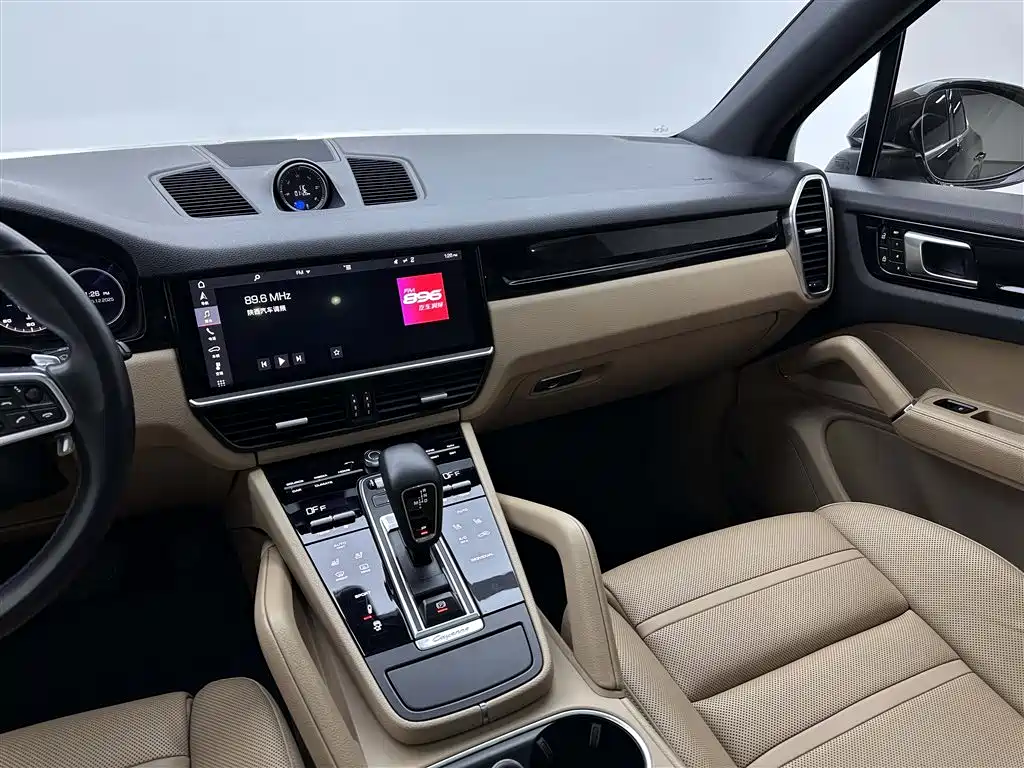 Porsche Cayenne 2019 Cayenne 3.0T фото 17
