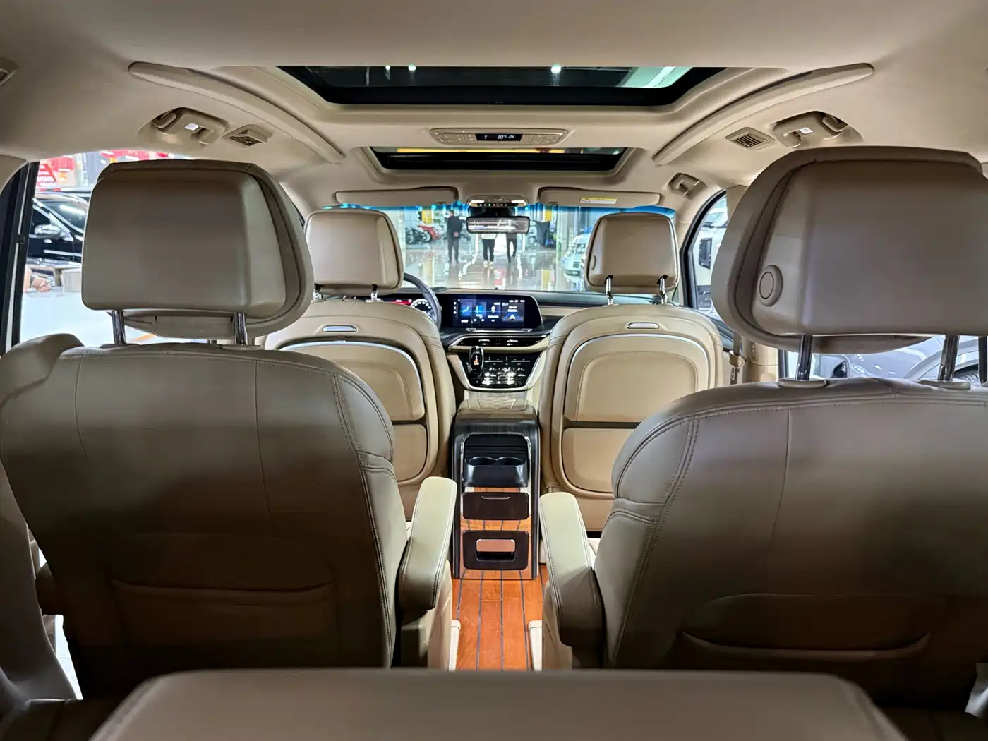 Buick GL8 2021 ES Landlord 653T Flagship фото 20