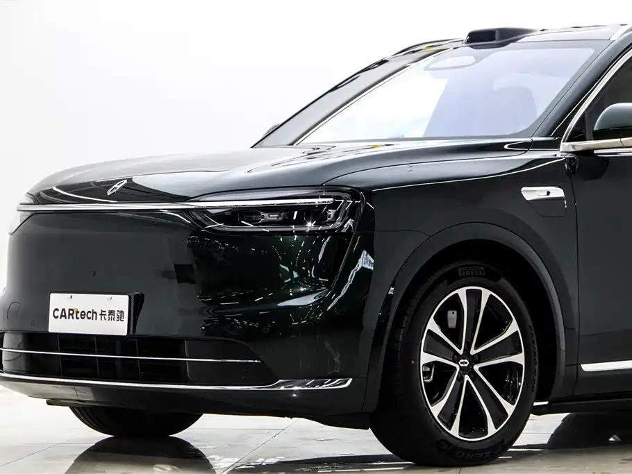 AITO Wenjie AITO M7 2026 Extended Range Ultra AWD 5-Seater фото 8
