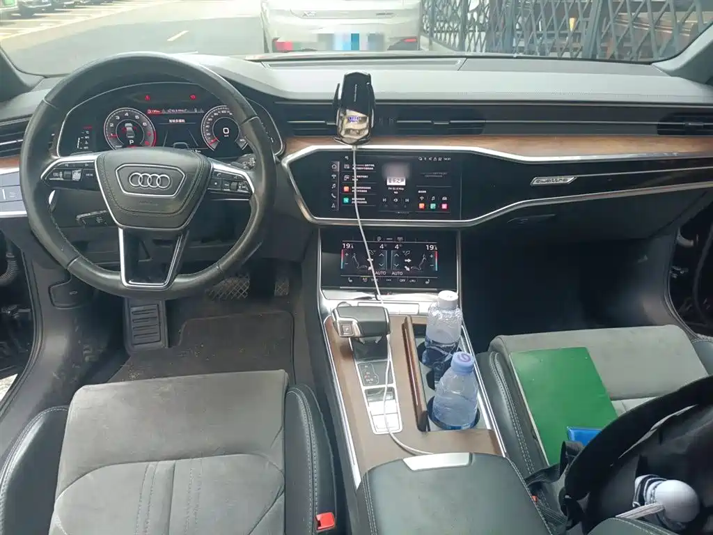 Audi A6L 2023 45 TFSI quattro Premium Dynamic фото 13