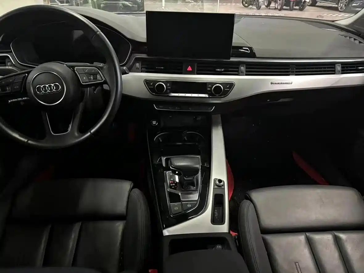 Audi A5 (Import) 2022 Sportback 40 TFSI Fashion Elegance фото 4