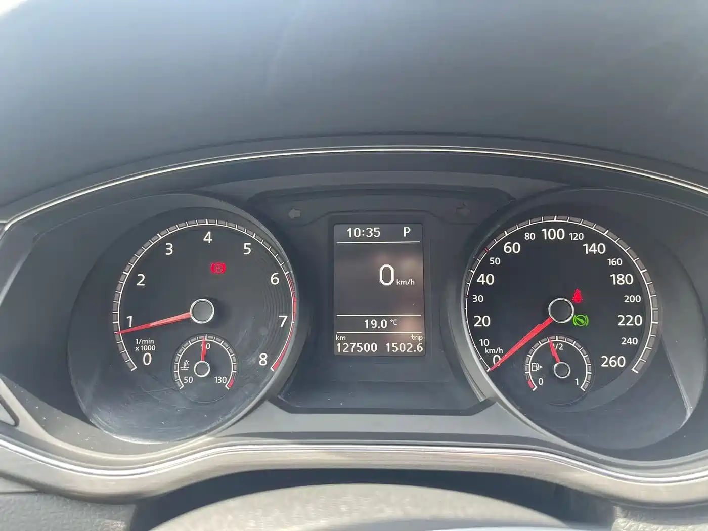 Volkswagen Passat 2016 330TSI DSG Honor Edition фото 20