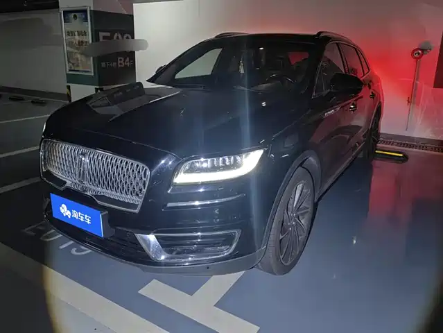 lincoln navigator-(import)